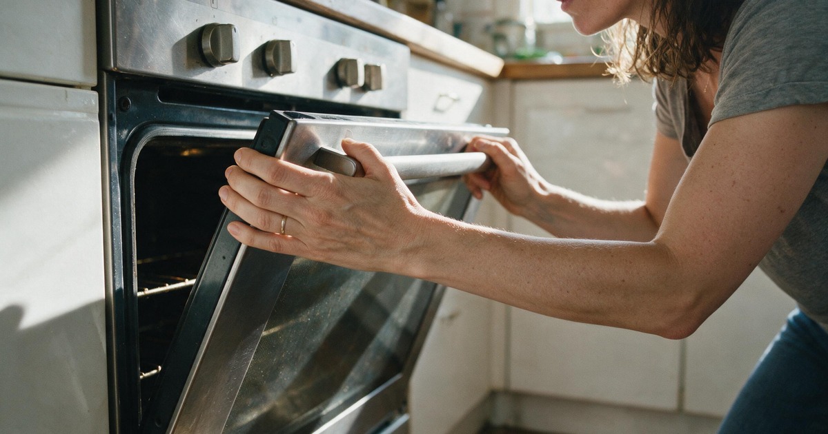 Wolf Oven Door Won’t Close Properly: What to Check